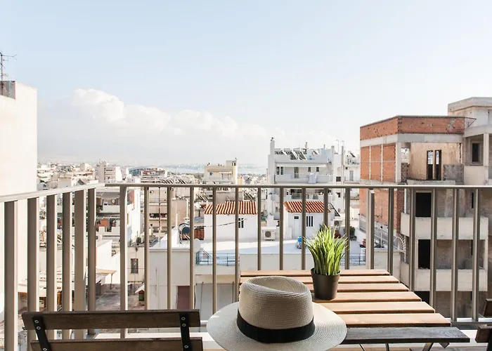 Wyz Piraeus Aparthotel