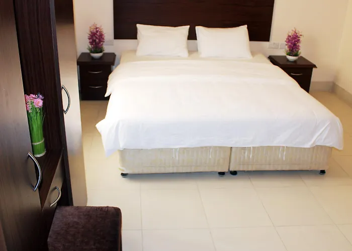 Al Noor Furnished Flats Aparthotel Salalah