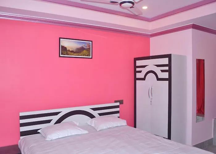 New Mukherjee Lodge Bishnupur 