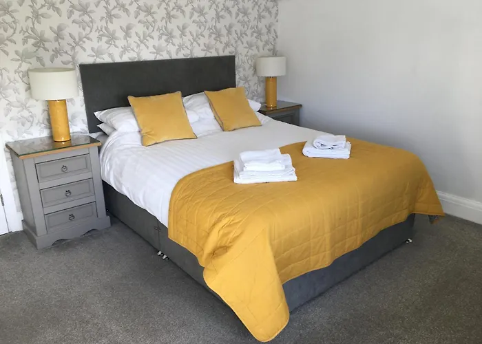 The Kenmore Guest House Llandudno