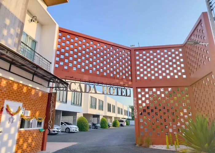 Cicada Hotel กาญจนบุรี