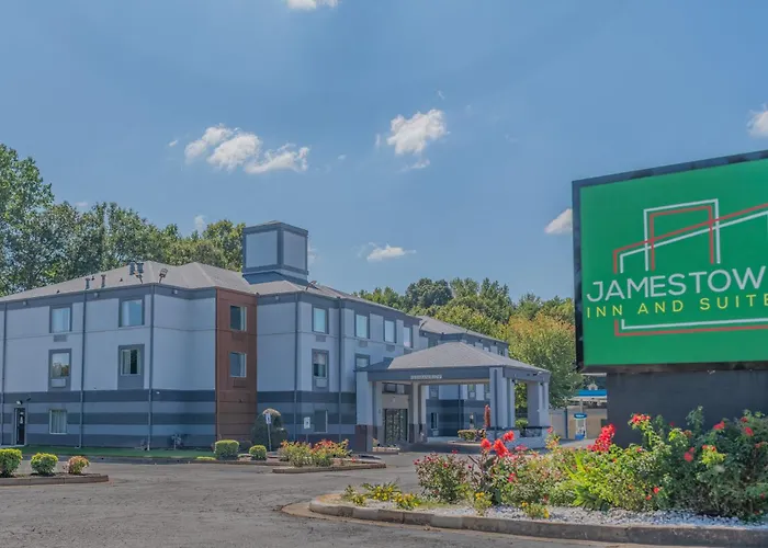 Jamestown Inn & Suites Riverdale