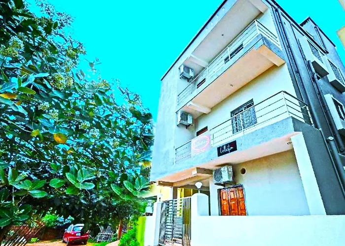Goroomgo Madison Blue Kiit University Patia Bhubaneswar - Luxury Collection Of Hotels With Spacious Room - Best Hotel In Bhubaneswar