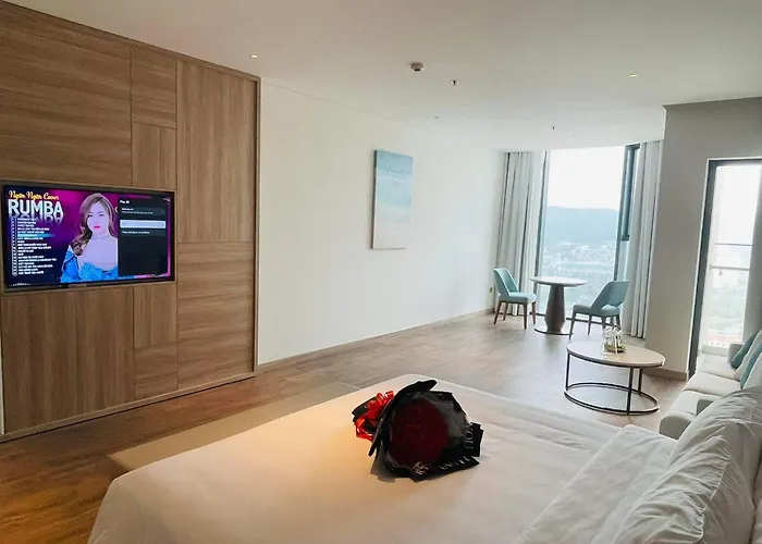 A La Carte Ha Long Bay Managed By Taseco Hotel