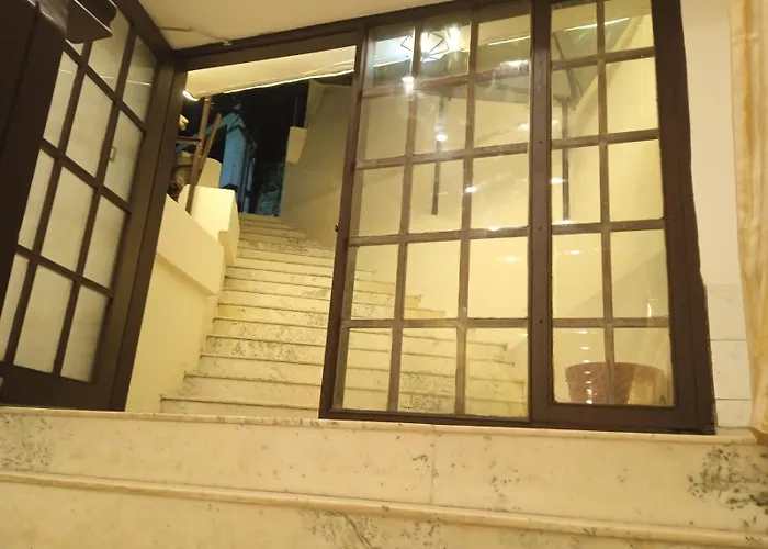 Hotel Laxmi Palice Mussoorie
