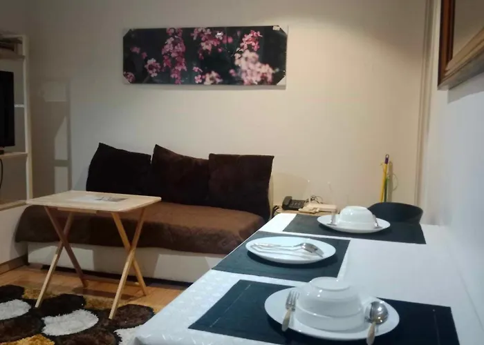 Azure Hotel Resort Ph15 St Tropez Paranaque City