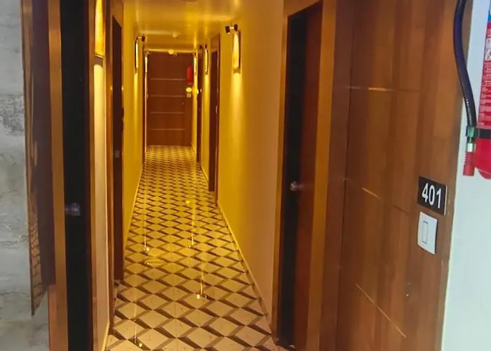 Hotel New Kunj Villa Ahmedabad