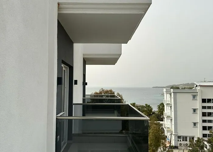 Summer Gate Hotel Ksamil