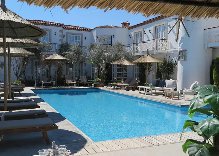 Bay C Otel Alaçatı