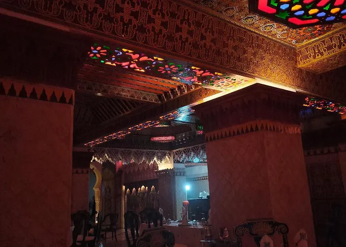 PALAIS LARAICHI Riad la porte bleue suites Fès