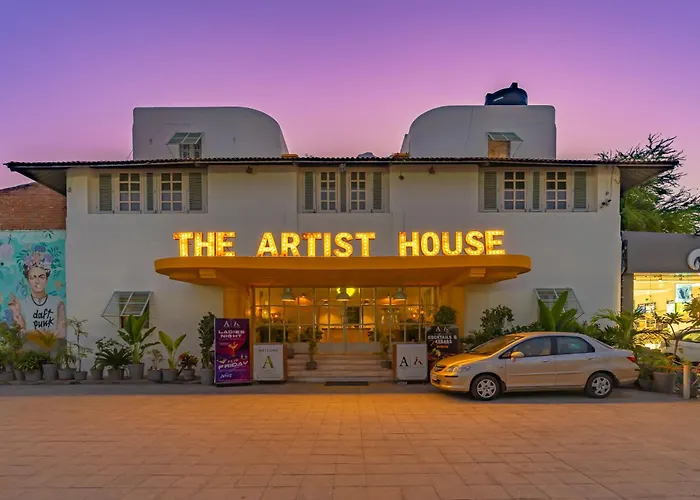 The Artist House Udaipur Hotel