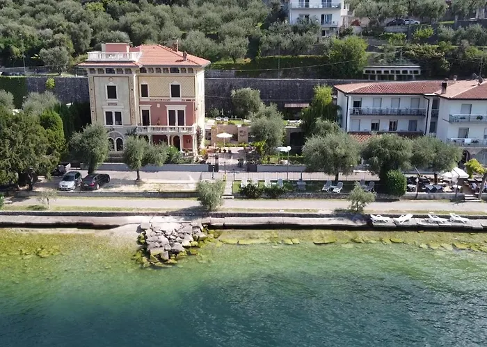 Villa Torre - Atmosfera Romantica Brenzone sul Garda