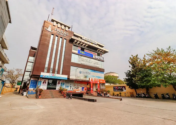Hotel Paras Tower Dehradun