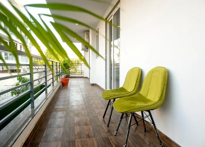 Posh Garden Inn Artemis Hospital Road Gurgaon
