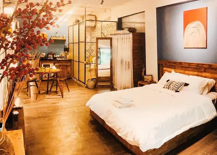 Oh Trendy Homestay Lê Phụng Hiểu Hà Nội