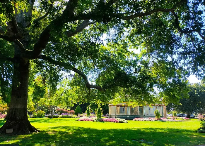 Dunstans Guest House Ballarat
