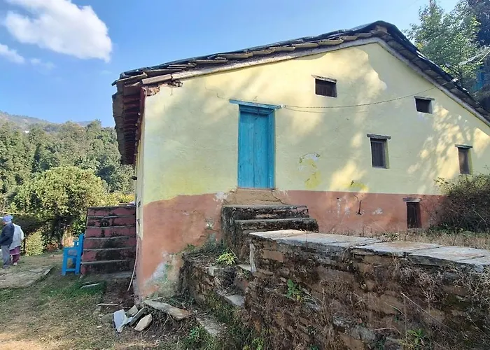 Pahadi Ghar Hotel Bhimtal
