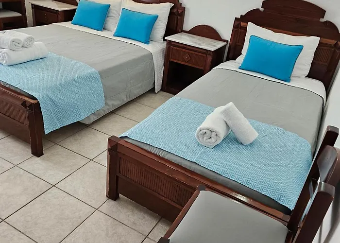 Hotel Leta Fira 