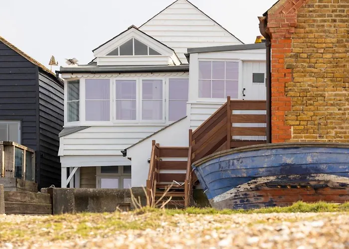 Stag Cottage, Sea Wall Whitstable