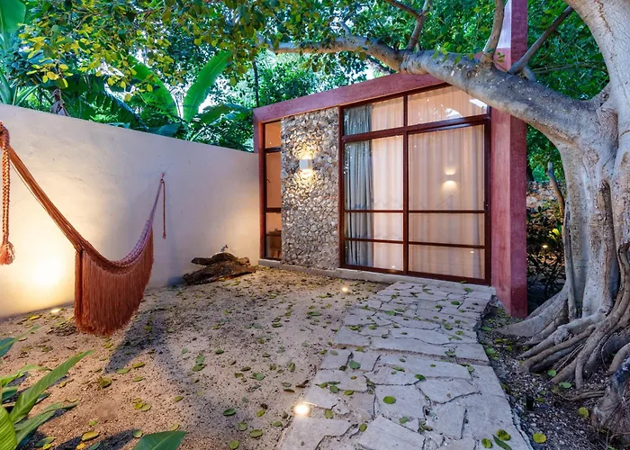 Casa Tuch. Suites independientes de diseño. Retiro de lujo, oasis de paz. Mérida