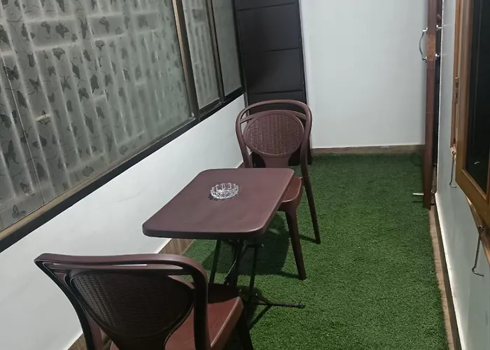 Cozy Nest Homestay I Guwahati