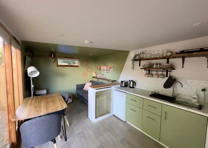 The Snug: Dorset Hideaway Hotel Blandford Forum