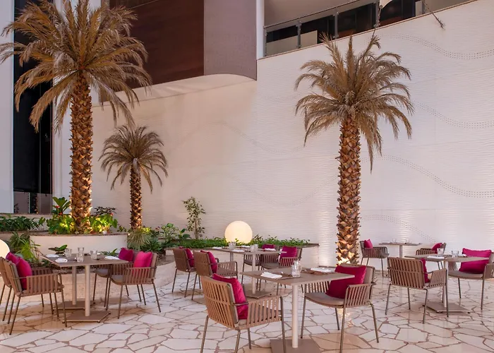 Hotel Crowne Plaza Doha - The Business Park By Ihg