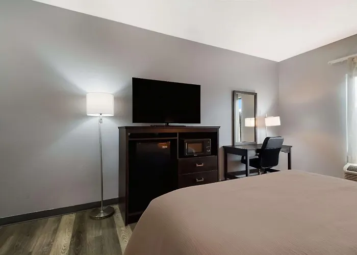 Quality Inn Columbia I-65 Match