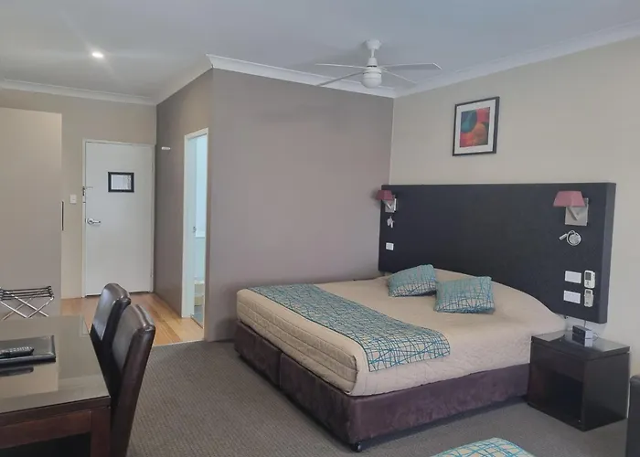 Australian Homestead Motor Lodge Wagga Wagga
