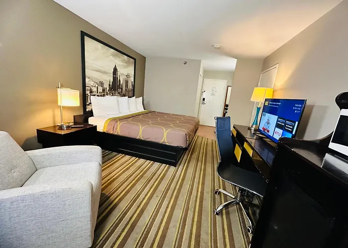 Delavan Inn And Suites