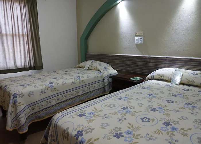 Hotel La Merced Colima
