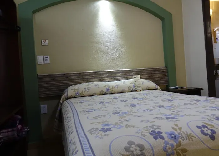 Hotel La Merced Colima
