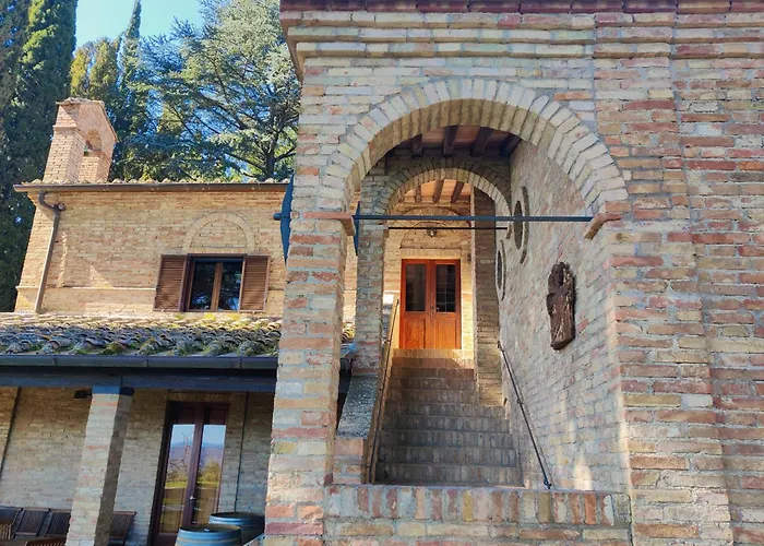 Borgo La Torre Alle Tolfe Siena