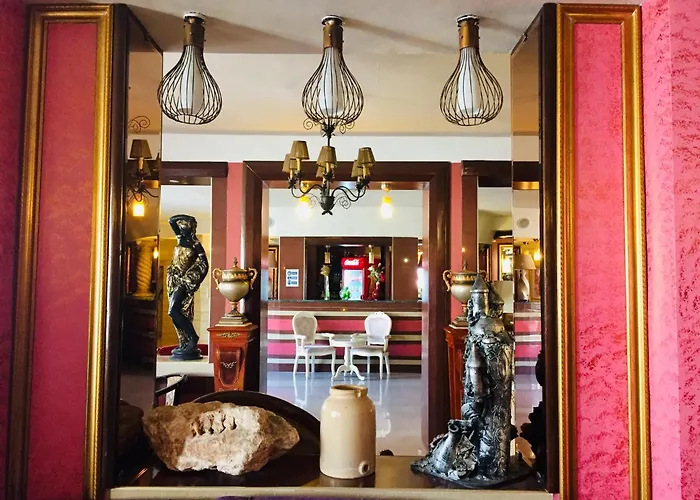 Hotel Les Ambassadeurs Oran