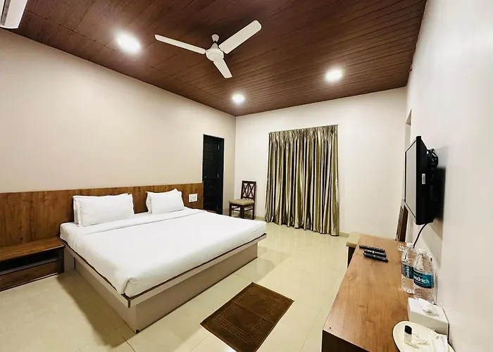 Hotel Grand Indu, 3 Star Kolhapur