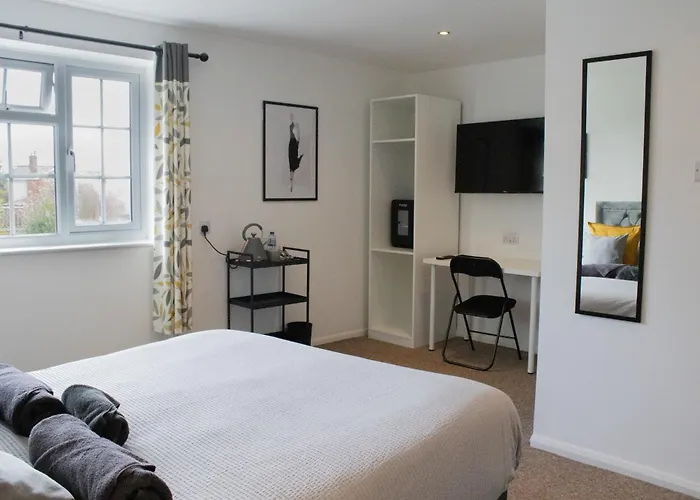 The Live And Let Live Hotel Downham Market