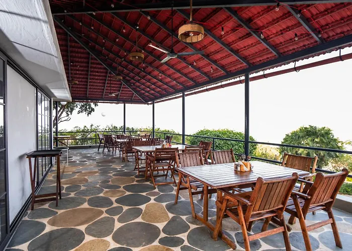 The Lighthouse - Formerly Known As Utan Sea Resort Thane