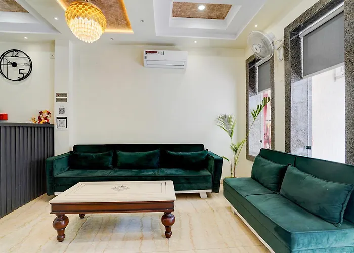 Hotel Taj Holiday Agra 
