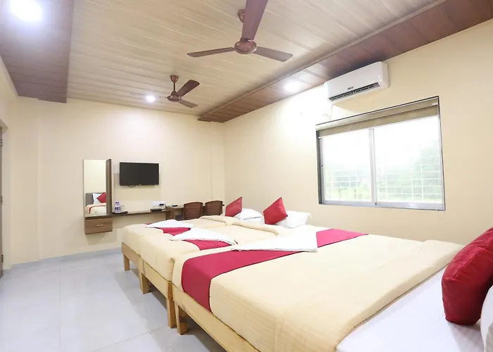 Hotel Durva Palace Alibag