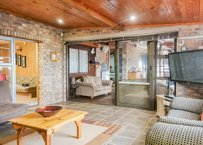 Seaviews Holiday Resort Jeffreys Bay