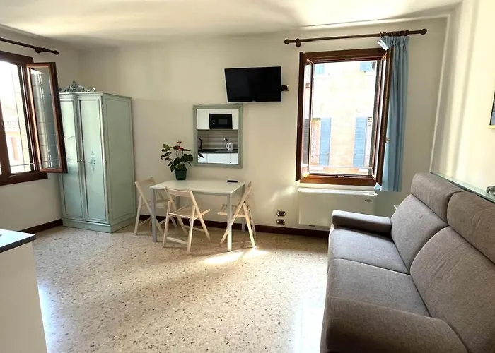 Guesthouse Ca' San Marcuola 2 Venice