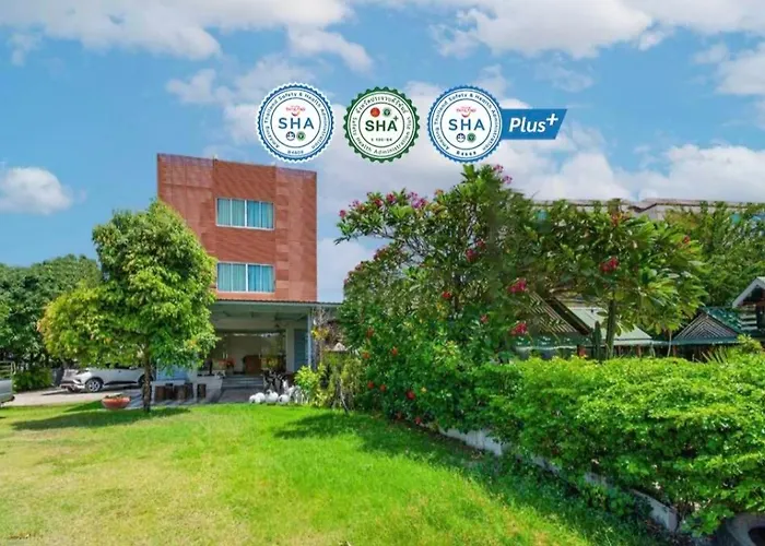 Baan Poemsuk Huahin Hotel