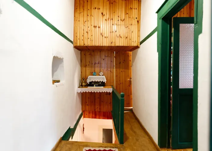 Guesthouse 1805 Gjirokaster