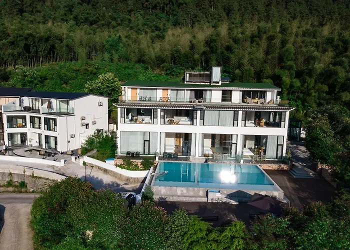 Avatar Mountain Resort Zhangjiajie