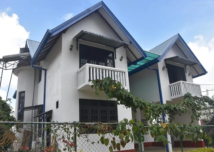 Birds Peak Hotel Nuwaraeliya Nuwara Eliya