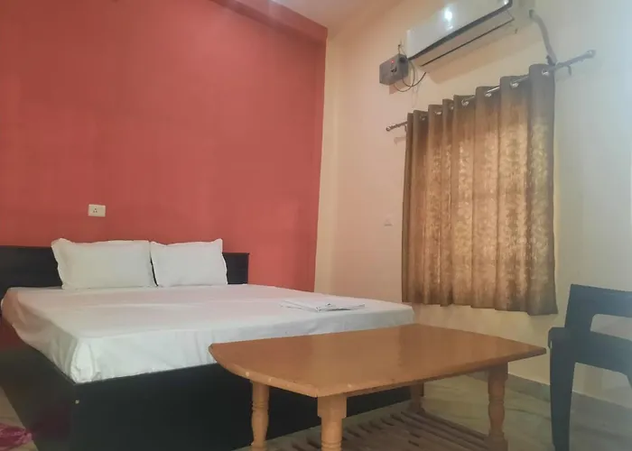 Sky Inn Paying Guest House Varanasi