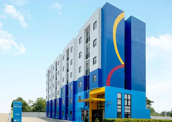 Hop Inn Kanchanaburi Building A