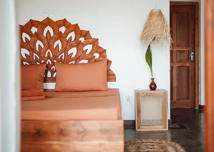Amaroo Hikkaduwa Hotel