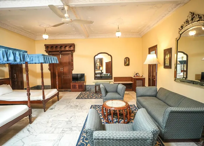 Nilambag Palace Hotel Bhavnagar