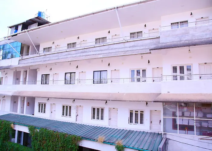 Highrange Plaza Bed & Breakfast Thekkady
